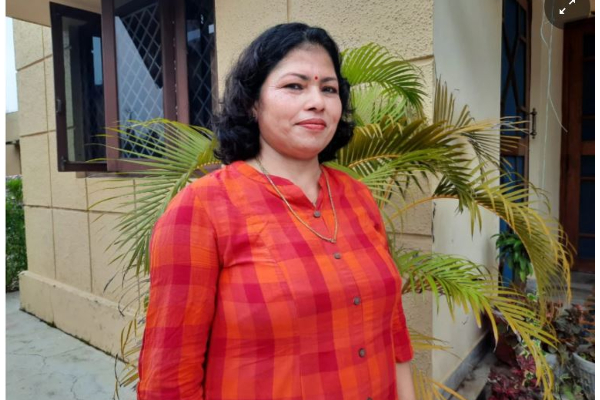 காபூலில் இருந்து தப்பி சொந்த ஊருக்கு வந்த இந்தியப்பெண்! விமானத்தில் இருக்கை இல்லாமல் தரையில் அமர்ந்து... அவரின் திக் திக் அனுபவம் | Indian Women Recounts Escape From Taliban Kabul