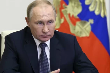 சுவிட்சர்லாந்தை பிளாக்மெயில் செய்கிறது அமெரிக்கா: ரஷ்யா பரபரப்புக் குற்றச்சாட்டு