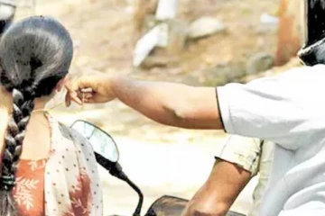 வவுனியாவில் வீதியில் சென்ற பெண்ணுக்கு இருவரால் காத்திருந்த அதிர்ச்சி!