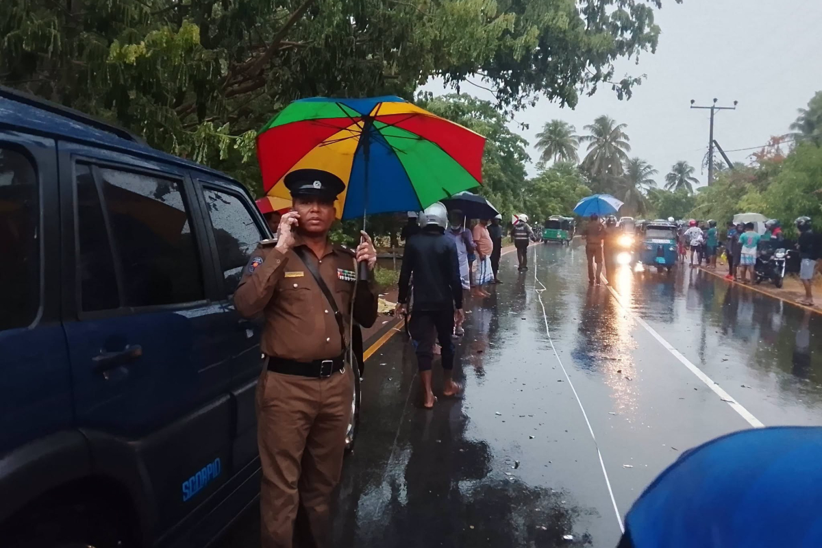 மூதூரில் பொறியியல் பீட மாணவன் கோர விபத்தில் பலி ; வெளிநாடு செல்லவிருந்த இளைஞனுக்கு நேர்ந்த கதி | Engineering Student Killed In Tragic Crash