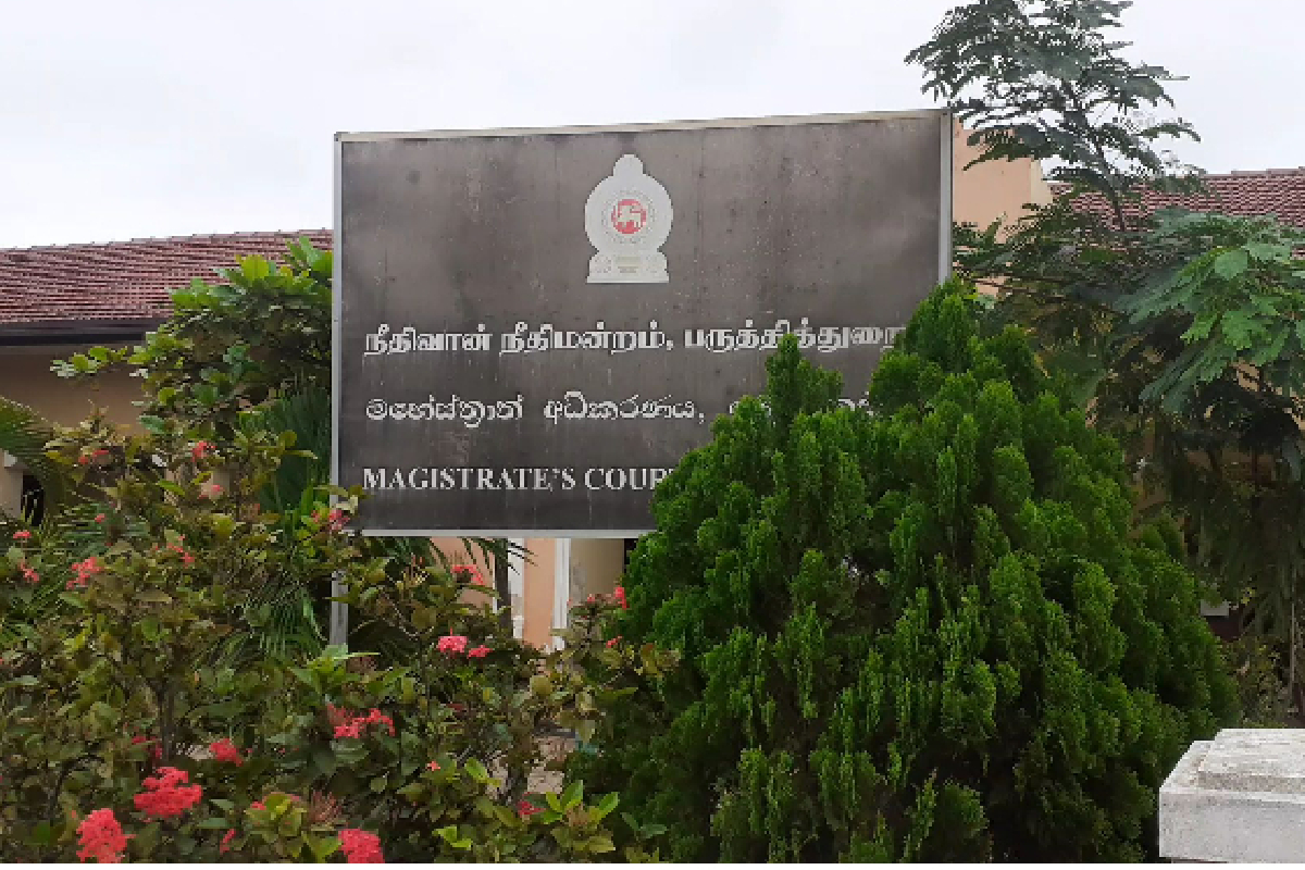 யாழ். பல்கலையின் முன்னாள் பேராசிரியர் ரகுராம் தொடர்ந்த வழக்கு - நீதிமன்று விடுத்த உத்தரவு | Case Filed Professor Raghuram Court Respondents