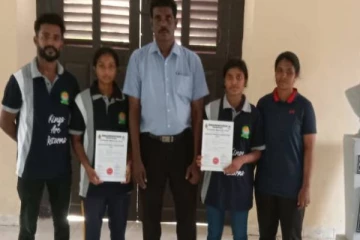 யாழில் இடம்பெற்ற போட்டியில் சாதனை படைத்த வவுனியா மாணவிகள்!
