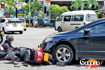 මාරක අනතුරු දෙකකින් පුද්ගලයන් දෙදෙනෙකුට මාරු කැදවේ