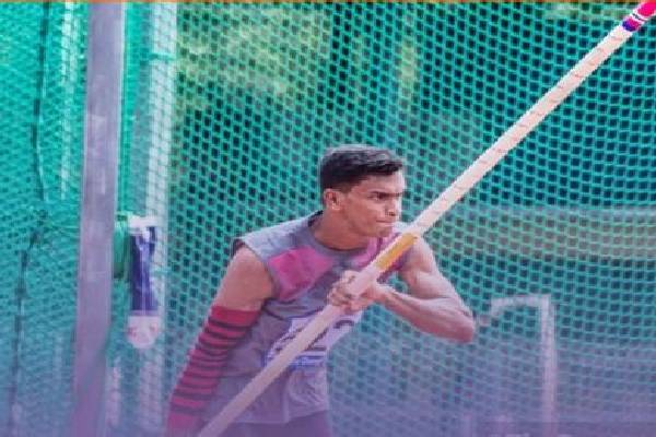 இலங்கையின்5 ஆண்டுகள் சாதனையை முறியடித்த யாழ் இளைஞர்! | Jaffna Youth Broke Sri Lanka S Record Of 5 Years