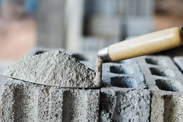 சீமெந்தின் விலையை குறைக்க தீர்மானம்