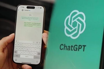 வாட்ஸ்அப்பில் வரும் ChatGPT - இலவசமாக அணுகுவது எப்படி?