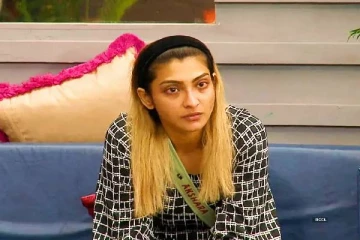 2006 ஆம் ஆண்டே இந்த பிக் பாஸ் போட்டியாளர் தமிழில் நடித்துள்ளாரா?....வைரலான புகைப்படம்