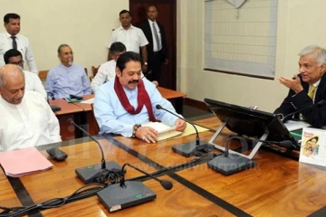 தென்னிலங்கை அரசியல்வாதிகளால் ஆபத்தான நிலையில் இலங்கை