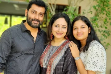 43 வயதில் இரண்டாவது முறை தந்தையான நடிகர் நரேன்.. வெளிவந்த குழந்தையின் புகைப்படம்