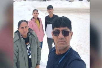 கனடா எல்லையில் சடலமாக மீட்கப்பட்ட இந்திய குடும்பத்தினருக்கு இறுதிச்சடங்கு