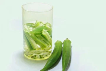 வெண்டைக்காயை இரவு முழுவதும் ஊறவைத்து அந்த தண்ணீரை குடித்து வாருங்க... ஏராளமான நன்மைகள் கிடைக்குமாம்!