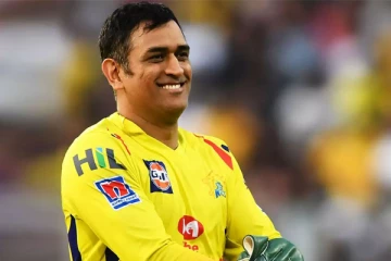 தோனி இன்னும் 4 ஆண்டுகளுக்கு விளையாடலாம் - மகிழ்ச்சி தகவலை வெளியிட்ட பிரபல வீரர்
