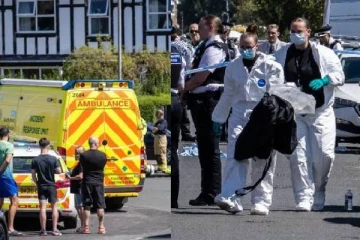 பிரித்தானியாவில் பயங்கர சம்பவம்... கத்திக்குத்தில் இரு சிறுவர்கள் பலி!