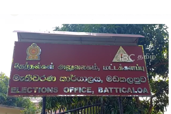 அரசியல் அழுத்தம் - சுயேச்சை குழுவாக தேர்தலில் குதித்த இளைஞர் யுவதிகள் (படங்கள்) | Youth Candidate In The Election Vagarai Ps