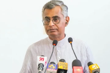 අපි අනුර කුමාර වගේ බාල ගල් අඟුරු ගෙනල්ලා අලාභ අය කරගන්න අපිි ගියේ නෑ - පාඨලී චම්පික මාලිමා ආණ්ඩුවට ලුණු ඇඹුල් ඇතුව අමතයි