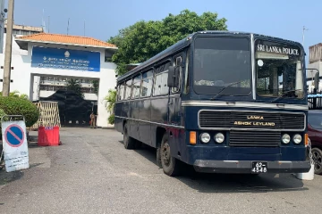 கொழும்பில் போராட்டம்! பொலிஸ் தலைமையகத்திற்கு முன்பாக பலப்படுத்தப்பட்டுள்ள பாதுகாப்பு (Live)