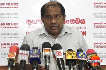 අධ්‍යාපන ලේකම්ගේ නමට වාහන 139ක්.. ස්ටාලින්ගෙන් හෙළිදරව්වක්