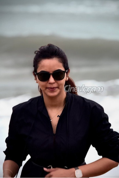 சன் டிவியில் டாப் சீரியல்களில் நடிக்கும் நடிகைகளின் நிஜ வயது விவரம் தெரியுமா?... இதோ | Sun Tv Serial Actresses Real Age Details