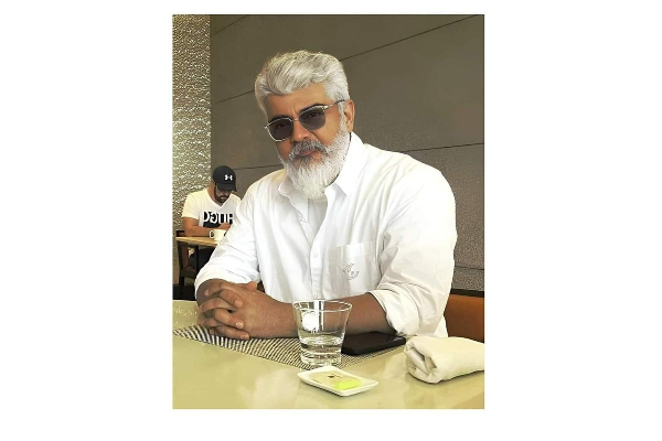 தொடர்ந்து இரண்டு திரைப்படங்கள் நஷ்டம் ! அஜித்தின் திரைப்படத்தை வாங்க தயங்கும் விநியோகஸ்தர்கள் | No Distributors For Thunivu தொடர்ந்து இரண்டு திரைப்படங்கள் நஷ்டம் ! அஜித்தின் திரைப்படத்தை வாங்க தயங்கும் விநியோகஸ்தர்கள் | No Distributors For Thunivu