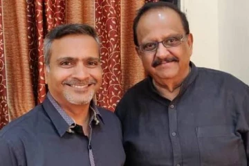 என் அப்பா சொத்தை அழித்தேனா? மறைந்த எஸ்பிபி மகன் சரண் வேதனை..