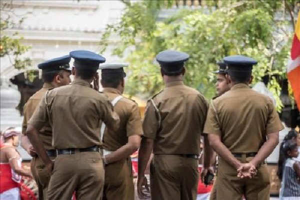 காவல்துறை உத்தியோகத்தரின் ஏமாற்றுவேலை - எடுக்கப்பட்ட உடனடி நடவடிக்கை | Constable Who Misled The Police Was Suspended
