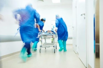 இளம் பெண் மர்மமான முறையில் உயிரிழப்பு