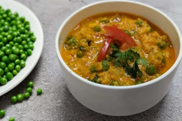சுவையான பட்டாணி பட்டர் மசாலா எப்படி செய்யனும் தெரியுமா?