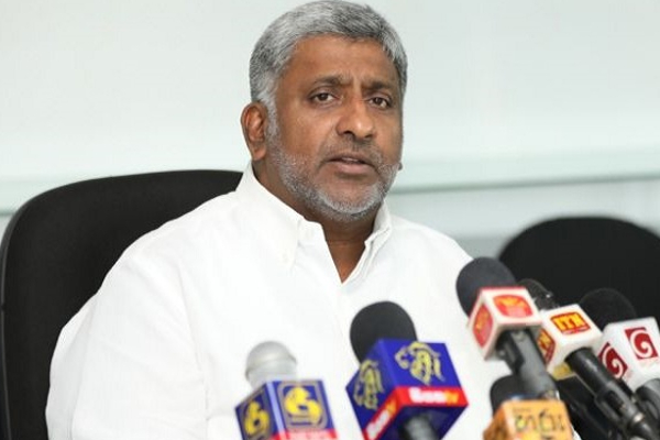 சிறிலங்கா அமைச்சரின் பெயரைப் பயன்படுத்தி காணி சுவீகரிப்பில் ஈடுபட்ட இருவர் கைது | 2 Arrest Land Acquisition Use Name Of Sl Minister