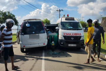 யாழில் விபத்துக்குள்ளாகி மூன்று வாகனங்கள் சேதம்!