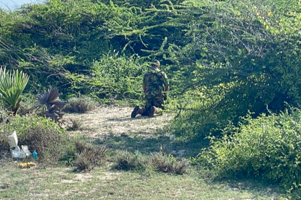 புலனாய்வு பிரிவுக்கு கிடைத்த இரகசியத் தகவல்- மீட்கப்பட்ட அபாயகரப் பொருள்! - ஐபிசி தமிழ்