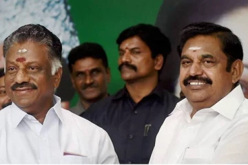 விஜயபாஸ்கர் வீட்டில் ரெய்டு..திமுக கோரத்தாண்டவம் ஆடுகிறது - அதிமுக கண்டனம்