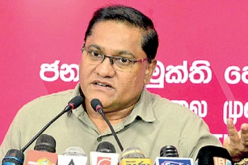 சில பௌத்த பிக்குகளின் கருத்துக்களை கவனத்திற்கொள்வதில்லை – விஜித ஹேரத்