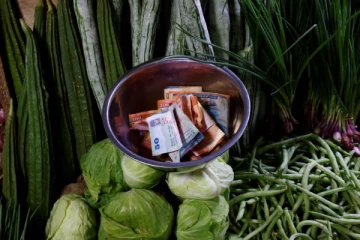 මෙරට උද්ධමනය පහළට