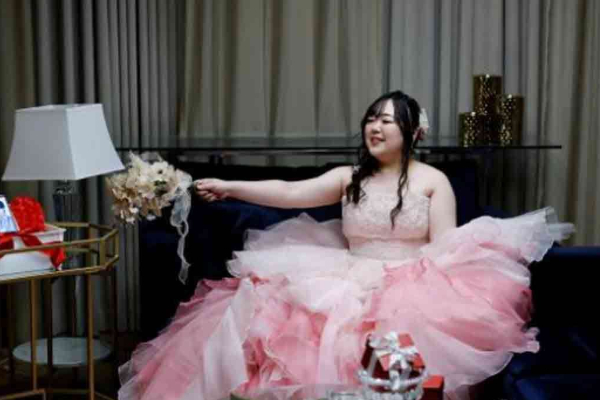 காதலனை கழட்டிவிட்டு AI மணகனுடன் திருமணம்; திகைப்பில் மணமகன்! | Engagement Cancelled Bride Marries Ai Groom Japan