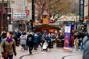 பிரபலமான உணவு சாப்பிட்டு ஆண்டுகளாக வாயு பிரிதலால் அவதிப்பட்ட பிரித்தானியர்: பெருந்தொகை கேட்டு வழக்கு