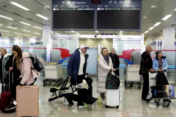 5 ஆண்டுகளுக்கு பின்னர் சுற்றுலாப் பயணிகளுக்கு அனுமதி வழங்கிய வடகொரியா