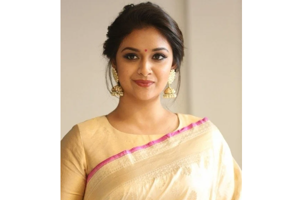 தீடீரென அனைவருக்கும் ஷாக் கொடுத்த நடிகை கீர்த்தி சுரேஷ்.. அப்படி என்ன சொன்னார் தெரியுமா | Keerthy Suresh Statement Shocks Her Fans