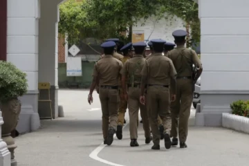 சட்டவிரோத மதுபானம் காய்ச்சிய மூவர் கைது