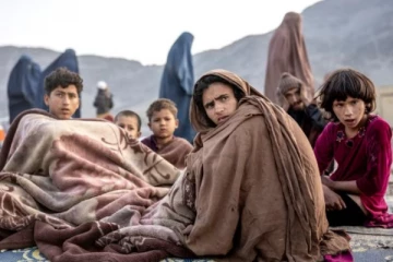 4 லட்சம் அகதிகளை அதிரடியாக வெளியேற்றிய நாடு: நடவடிக்கை தொடரும் என அறிவிப்பு