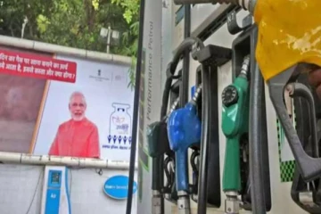 இந்தியாவில் எரிபொருள் விலை திடீர் குறைப்பு