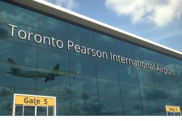 கனடிய விமான நிலையத்தில் தட்டம்மை தொற்று குறித்து எச்சரிக்கை