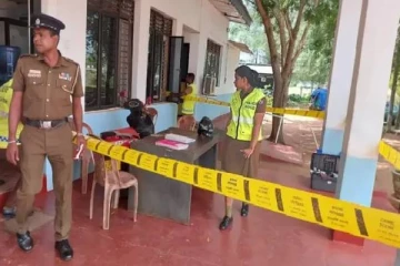 தமிழர் பகுதியில் எரிந்த நிலையில் ஆண் ஒருவரின் உடலம் மீட்பு ; பொலிஸார் தீவிர விசாரணை