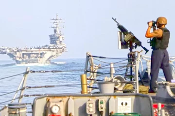 அமெரிக்காவுக்கு எதிராக செங்கடலில் ஆயுதக்கடத்தல்