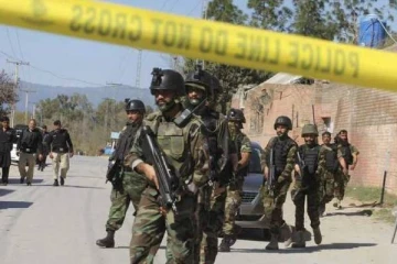 9 பயங்கரவாதிகளை சுட்டுக்கொன்ற பாதுகாப்புப் படை