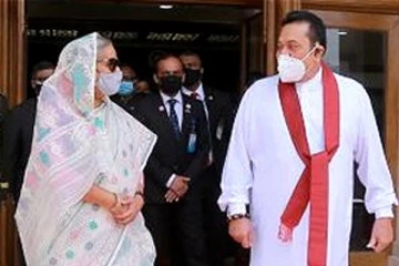 பிரதமர் மகிந்தவிற்கு மாம்பழங்களை பரிசளித்த பங்களாதேஷ் பிரதமர்!