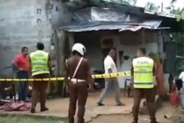 සිගිත්තිය සමග අතුරුදන් වූ 24 හැවිරිදි මව - නිවසේ මැකී ගිය ලේ පැල්ලම්