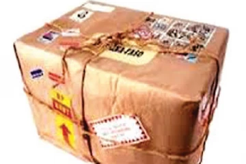 வெளிநாட்டிலிருந்து வந்த பொதி - பெற்றுக்கொள்ள சென்ற யுவதி கைது