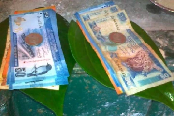 புத்தாண்டு தினத்தில் கைவிசேஷம் கொடுக்க மறுத்த வெளிநாட்டவருக்கு நேர்ந்த கதி