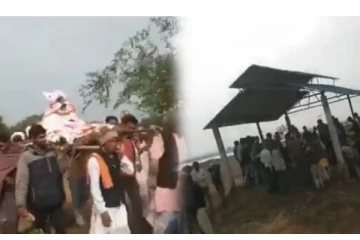 உயிரிழந்த குரங்கிற்காக ஒன்றுகூடிய கிராம மக்கள் - மொட்டை அடித்து, கண்ணீருடன் இறுதி சடங்கு - வீடியோ வைரல்