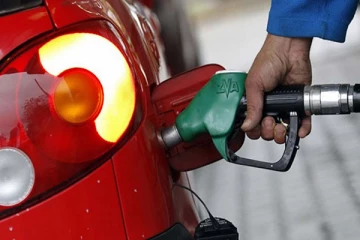 இலங்கையில் எரிபொருட்களுக்கான தேவையில் தொடர் அதிகரிப்பு! கட்டுப்படுத்த நடவடிக்கை!